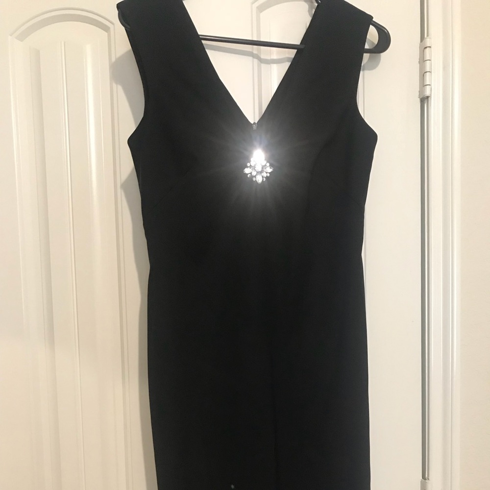 Beautiful black dress, stretchy material